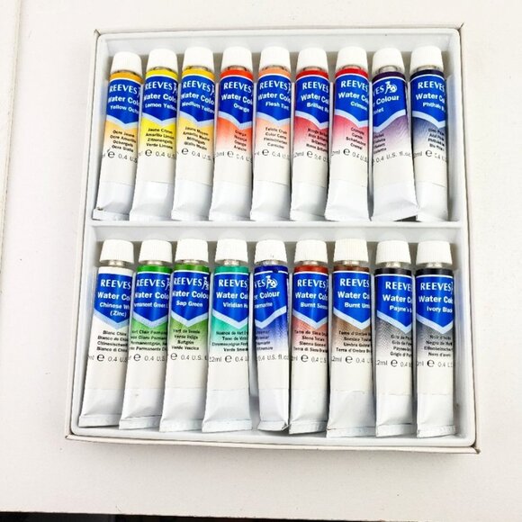Reeves Water Colour Set of 18 - Picture 1 of 3
